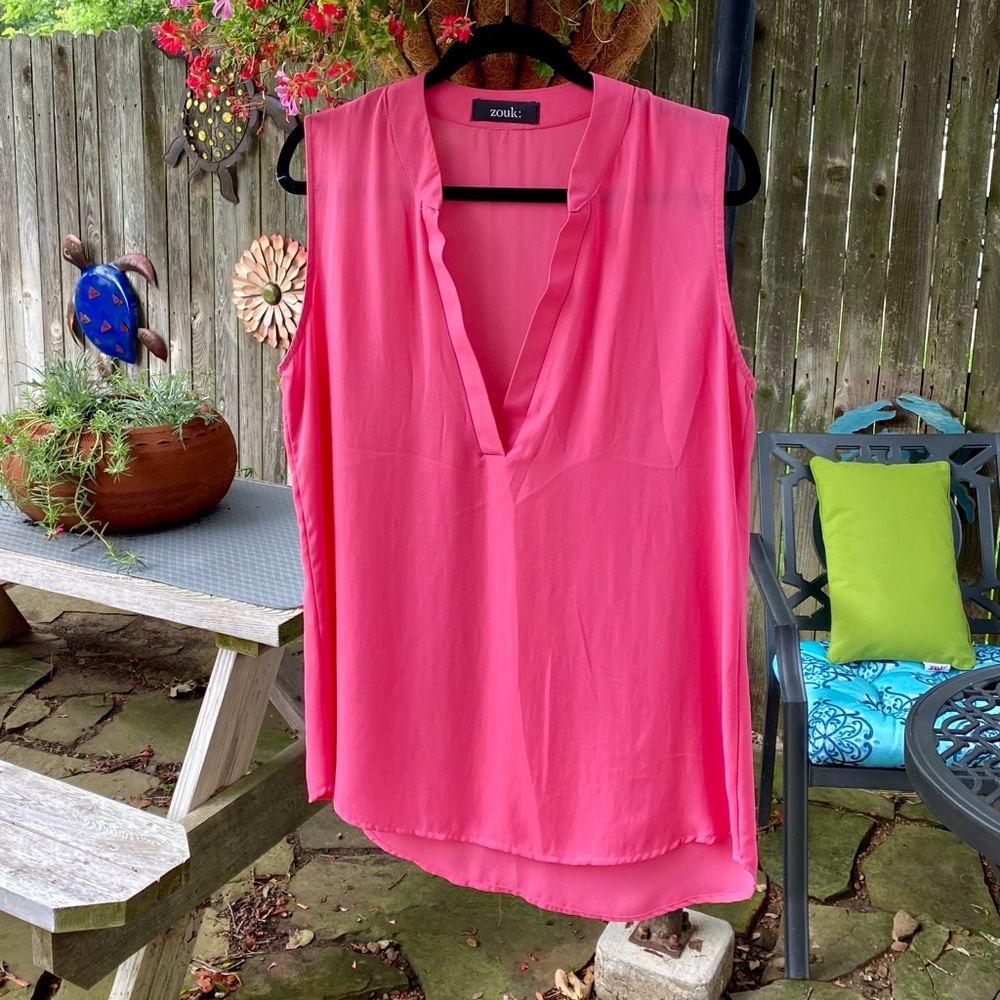 Zouk Women’s Summer Top, Lightweight, Sleeveless,Coral Color, Sz L🪸